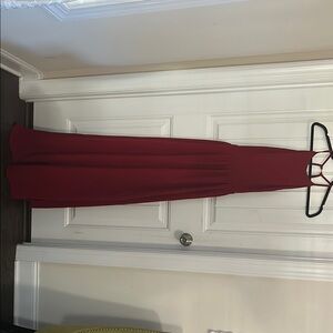 Elegant Red Sleeveless Dress